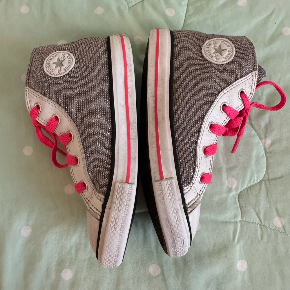 Converse Kids High-Top Sneakers with Pink and Gray Toddler size 10
